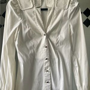 GUCCI Italy Sz 40/U.S. 4/S Small White Button-Down Blouse